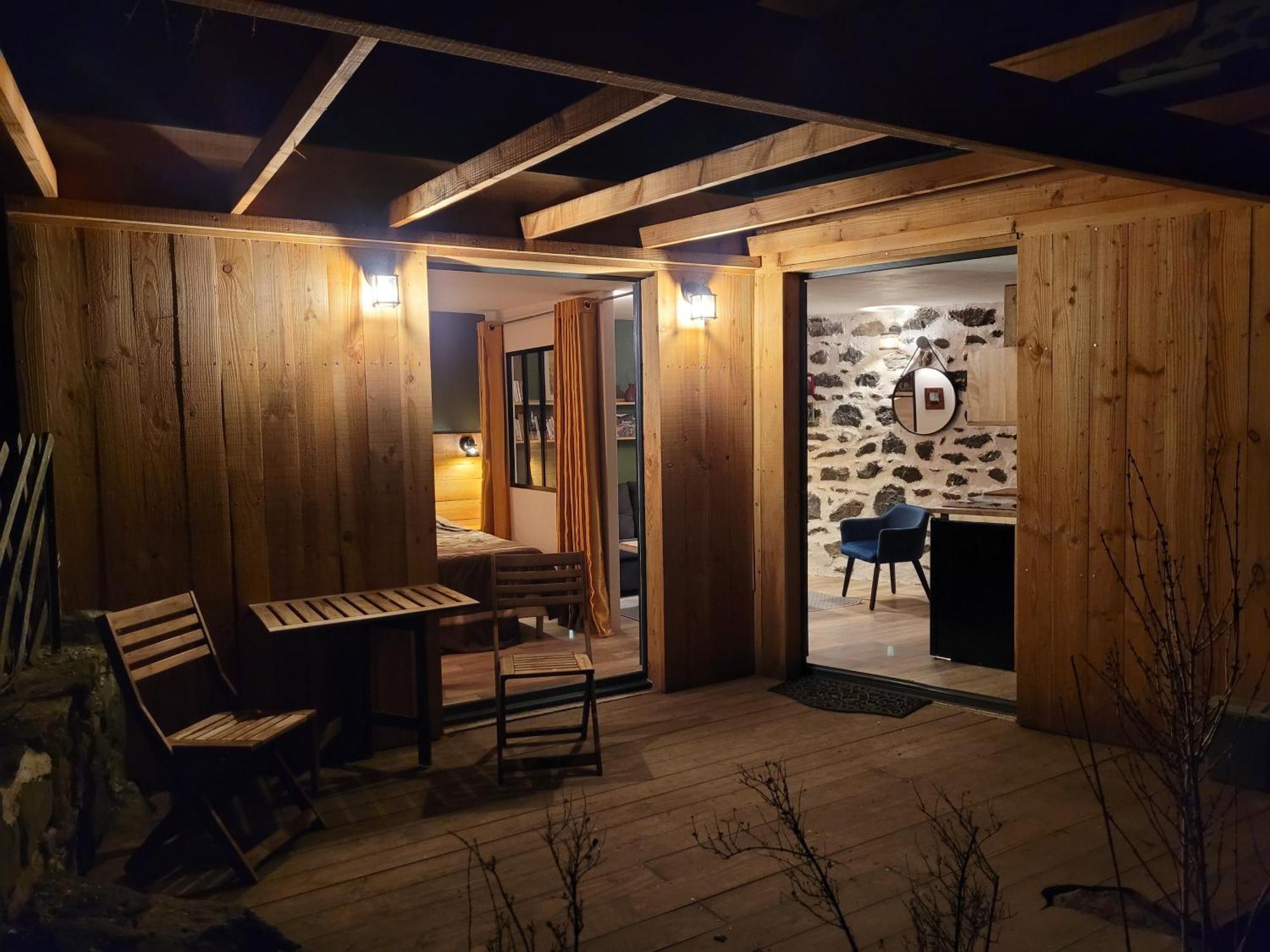 La Maisonnette Sous Le Cerisier Bergonne 外观 照片